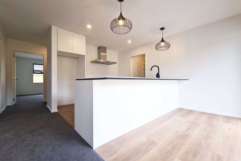 Photo of property in 22 Bill Hammond Drive, Belfast, 8051