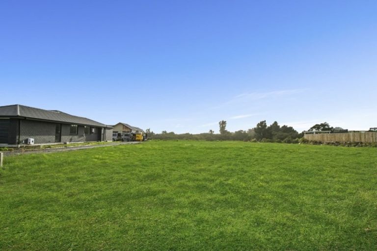 Photo of property in 26 Honeyfield Drive, Whalers Gate, New Plymouth, 4310