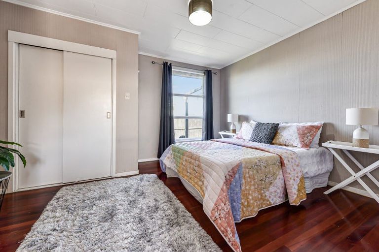 Photo of property in 10 Lugton Street, Nawton, Hamilton, 3200