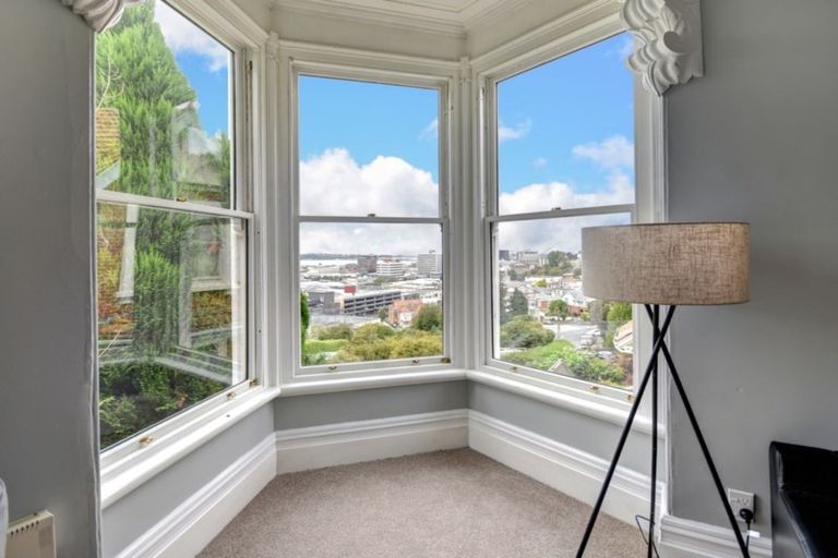 Photo of property in 10 Heriot Row, Dunedin Central, Dunedin, 9016