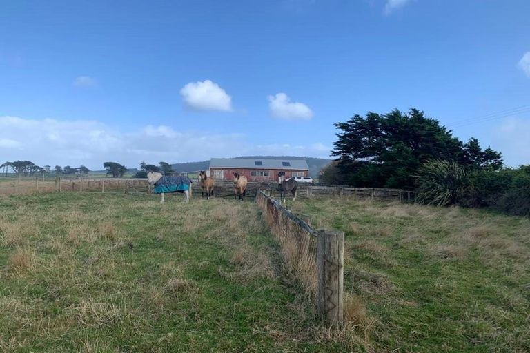 Photo of property in 95 Frentz Road, Pahia, Riverton, 9881