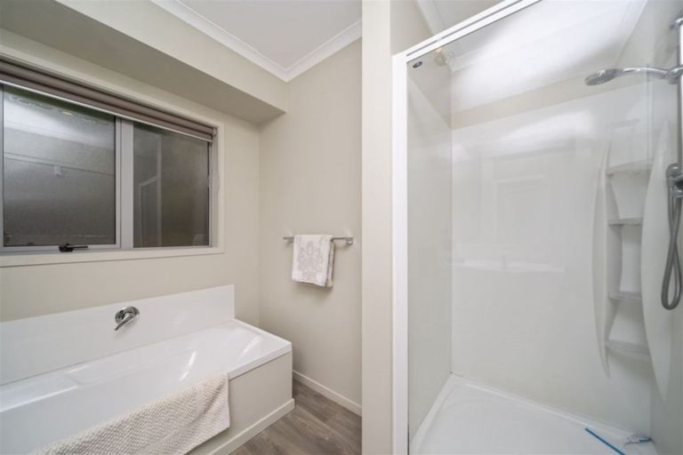 Photo of property in 90 Reid Avenue, Hawera, 4610