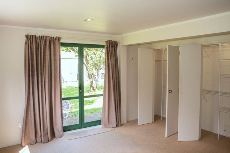 Photo of property in 42 Walker Road West, Aongatete, 3178