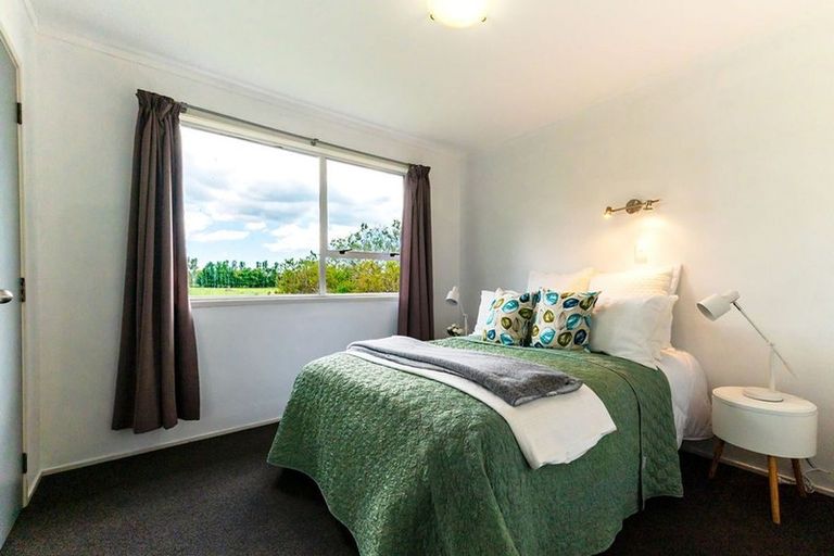 Photo of property in 62 Pukeroa Place, Papakura, 2110