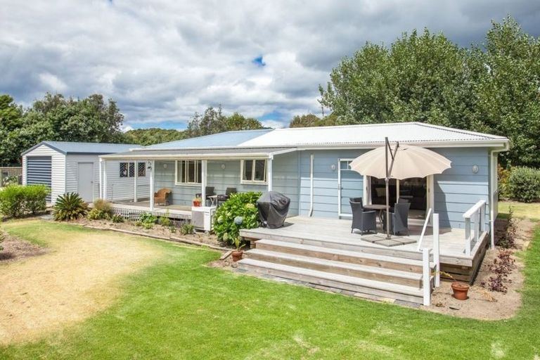 Photo of property in 7 Wairakaia Road, Tirohanga, Opotiki, 3197