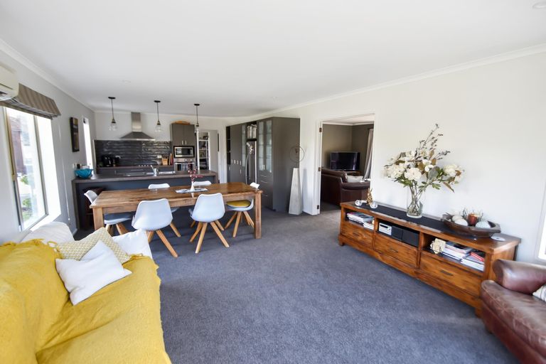 Photo of property in 256 Glen Lyon Road, Twizel, 7901