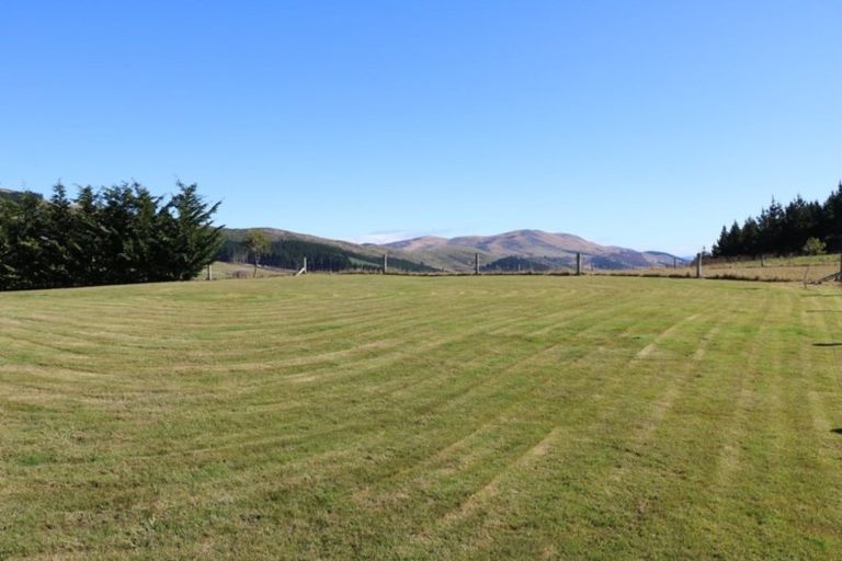 Photo of property in 176 Gunn Road, Warepa, Balclutha, 9273