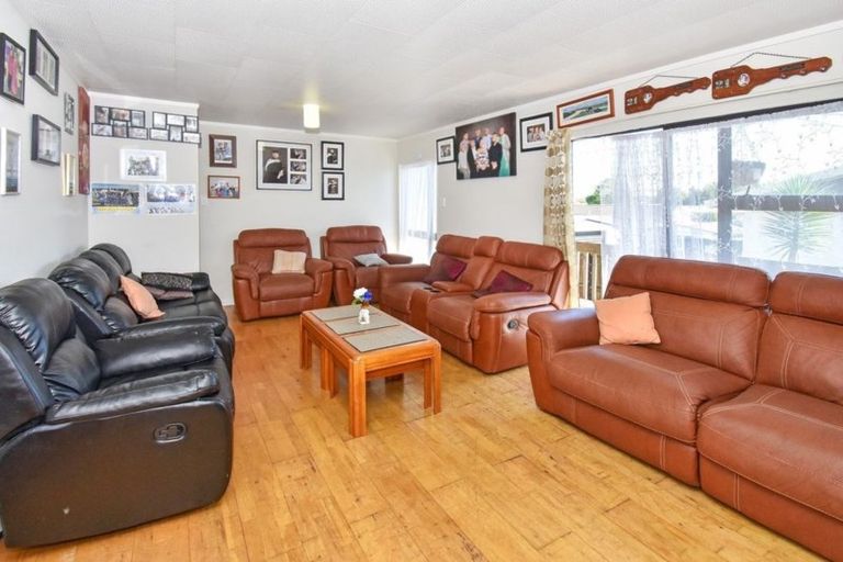 Photo of property in 3 Inca Place, Red Hill, Papakura, 2110