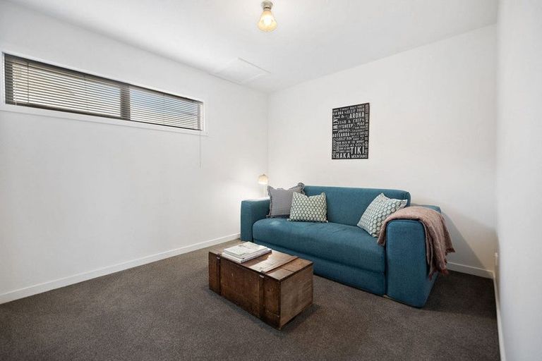 Photo of property in 14 Orbell Drive, Lake Hayes, Queenstown, 9304