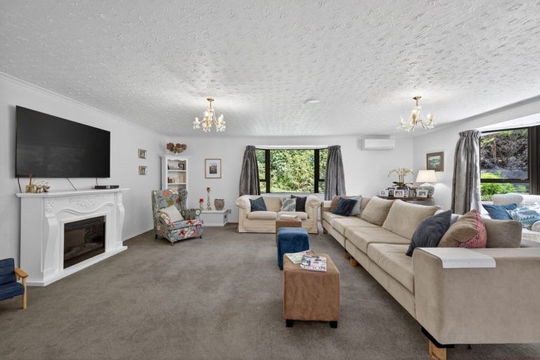 Photo of property in 32 Scarlet Oak Drive, West Melton, Christchurch, 7676