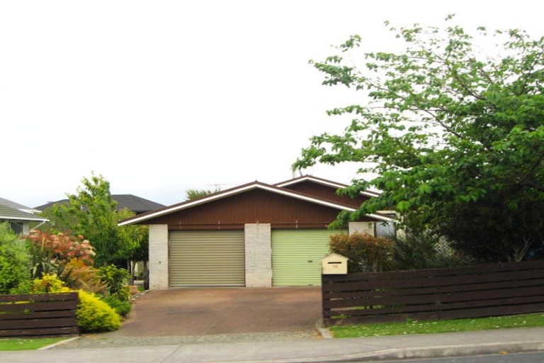 Photo of property in 55 Shakespear Road, Army Bay, Whangaparaoa, 0930