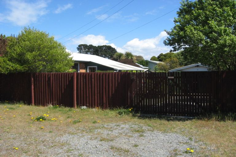 Photo of property in 30 Chamberlain Avenue, Amberley, 7481