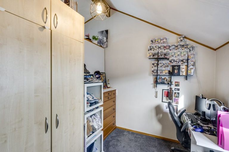 Photo of property in 11 Donegal Crescent, Tamatea, Napier, 4112