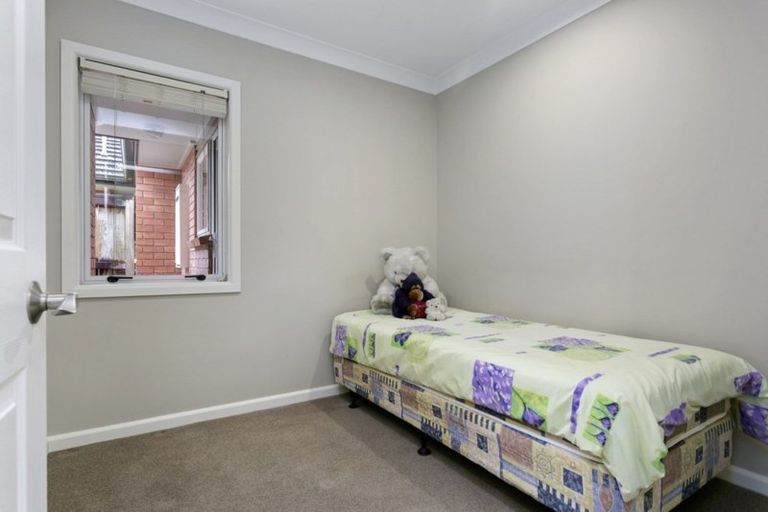 Photo of property in 13 Walter Court, Cambridge, 3434