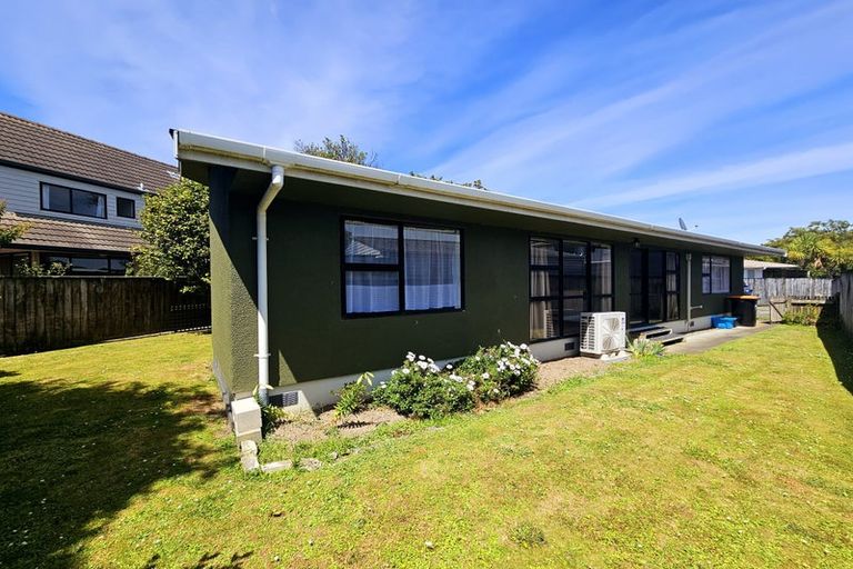 Photo of property in 8a Busby Place, Awapuni, Palmerston North, 4412