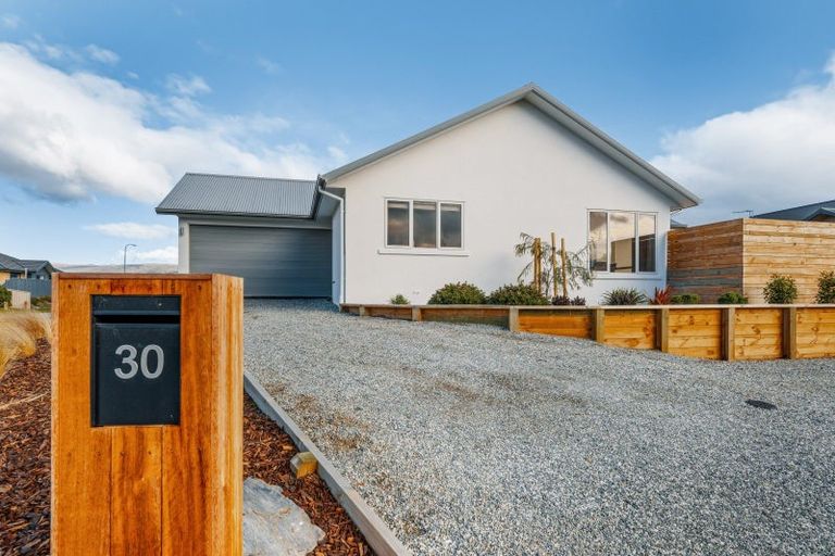 Photo of property in 30 Waenga Drive, Cromwell, 9310