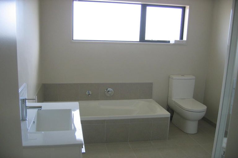 Photo of property in 2 Champagne Avenue, Yaldhurst, Christchurch, 8042