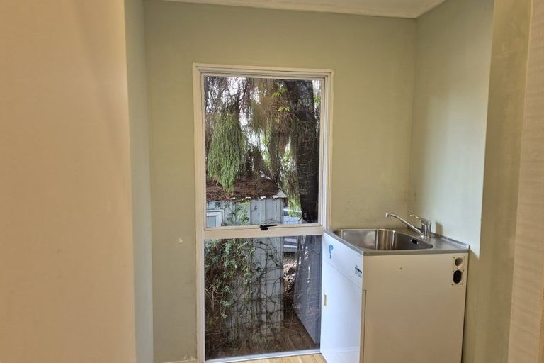 Photo of property in 322 One Tree Point Road, One Tree Point, 0118