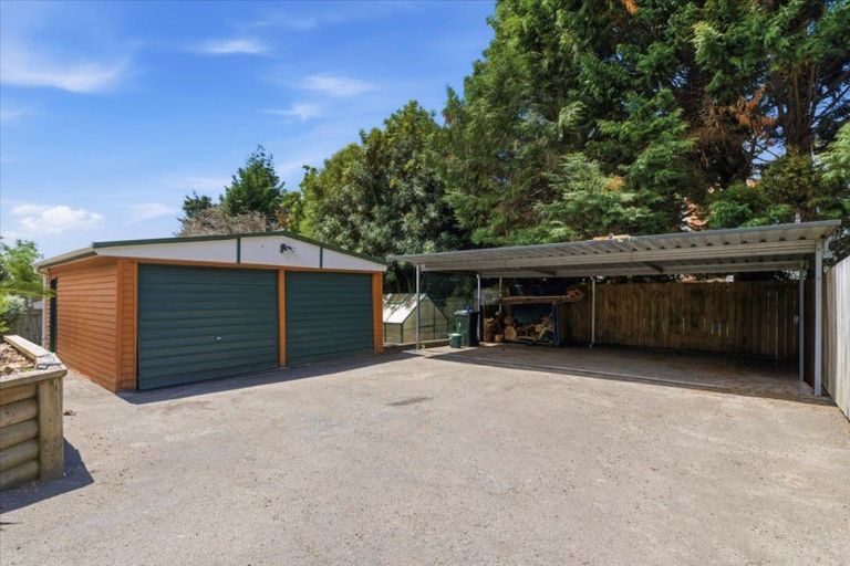 Photo of property in 11 D'urville Way, Welcome Bay, Tauranga, 3112