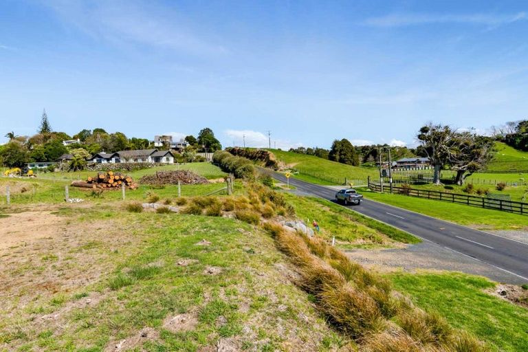 Photo of property in 133 Smart Road, Glen Avon, New Plymouth, 4372
