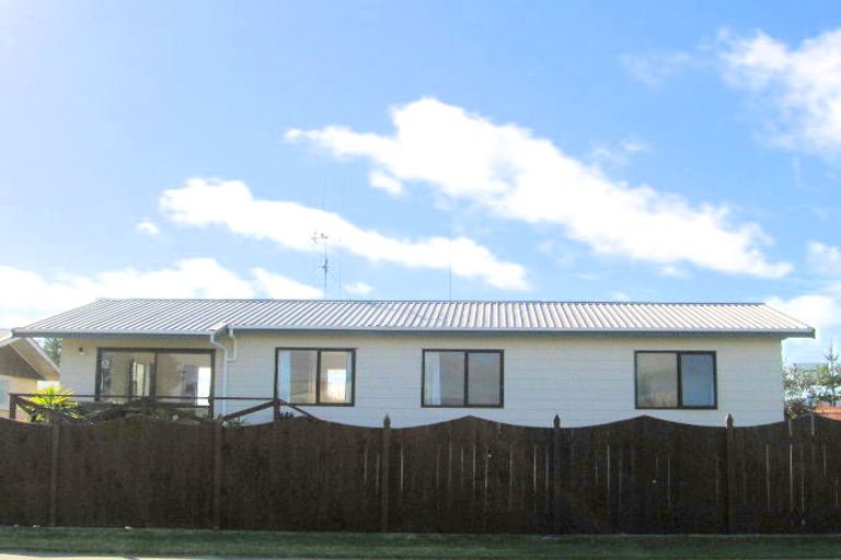 Photo of property in 5 Stephens Place, Hairini, Tauranga, 3112