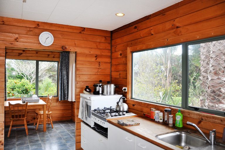 Photo of property in 512 Mangawhai Road, Wellsford, 0975