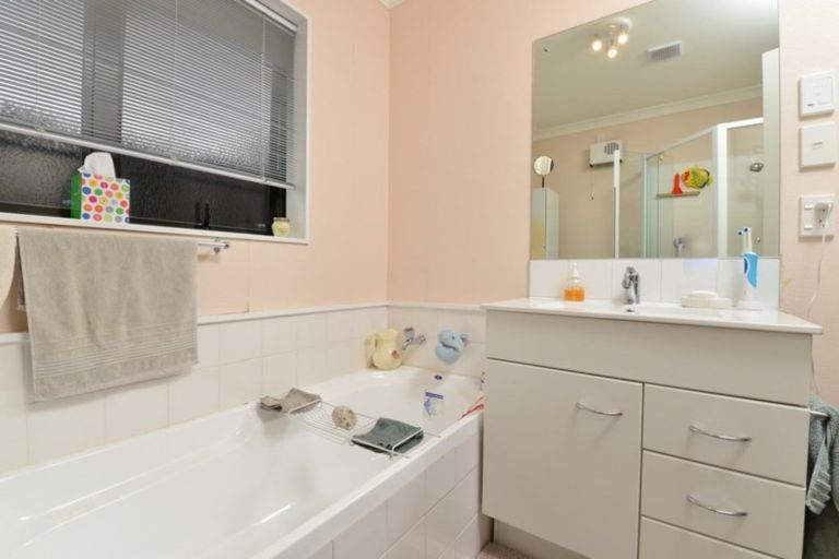 Photo of property in 1/415 Cambridge Road, Te Awamutu, 3800