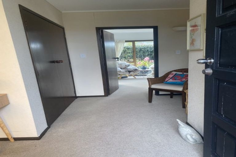 Photo of property in 1/63a Norwood Road, Bayswater, Auckland, 0622