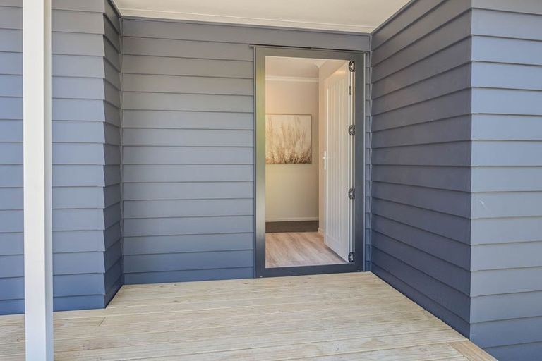 Photo of property in 62 Awanui Drive, Waikanae, 5036