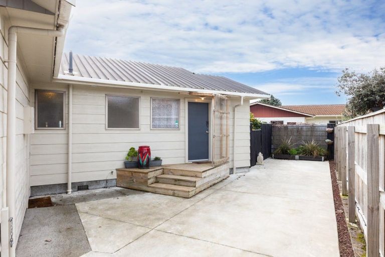 Photo of property in 17b Cecil Place, Cloverlea, Palmerston North, 4412
