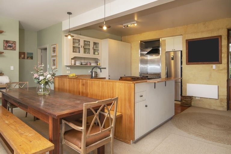 Photo of property in 51 Boons Valley Road, Waikawa, Picton, 7220