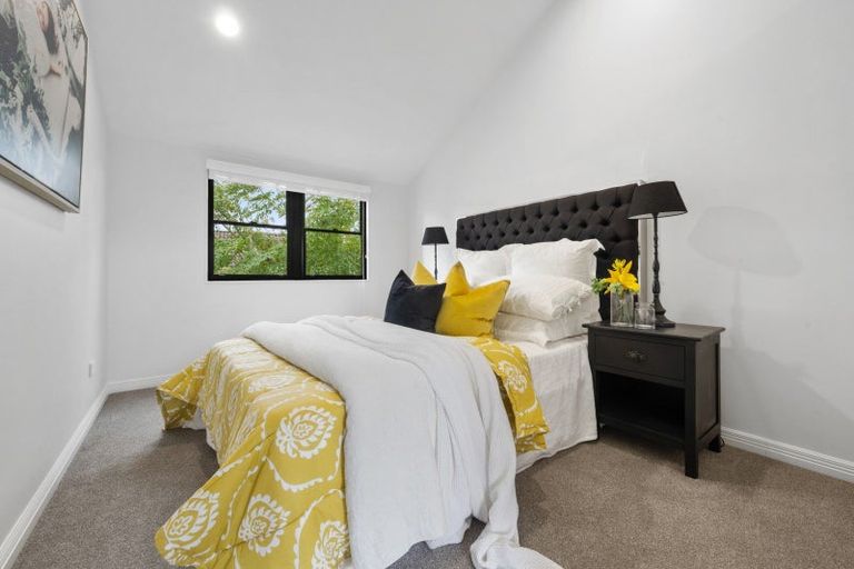 Photo of property in 37 Westerham Drive, Dannemora, Auckland, 2016