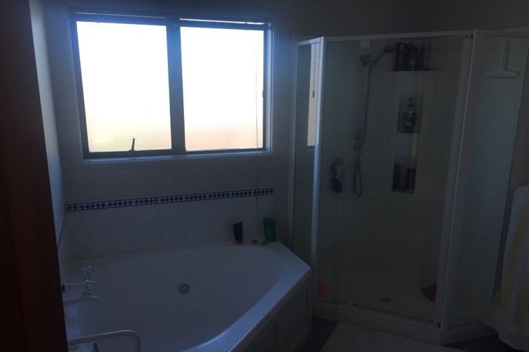 Photo of property in 20 Broadhaven Avenue, Parklands, Christchurch, 8083