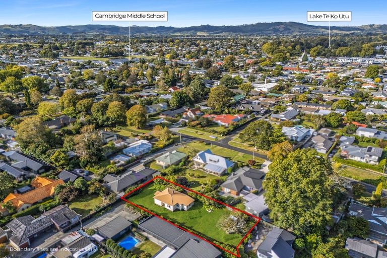 Photo of property in 10 Donald Lane, Cambridge, 3434