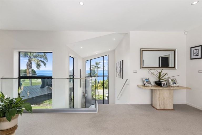 Photo of property in 7 Pacific Cliffs Drive, Gulf Harbour, Whangaparaoa, 0930