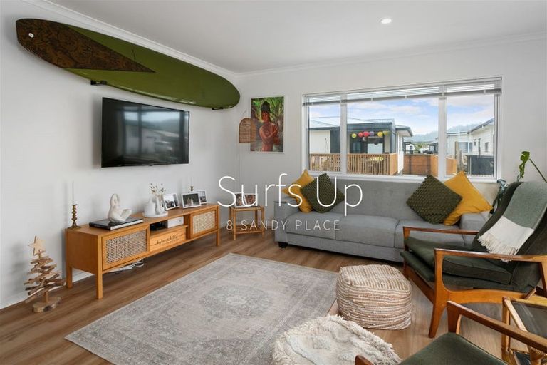 Photo of property in 8 Sandy Place, Waihi Beach, 3611