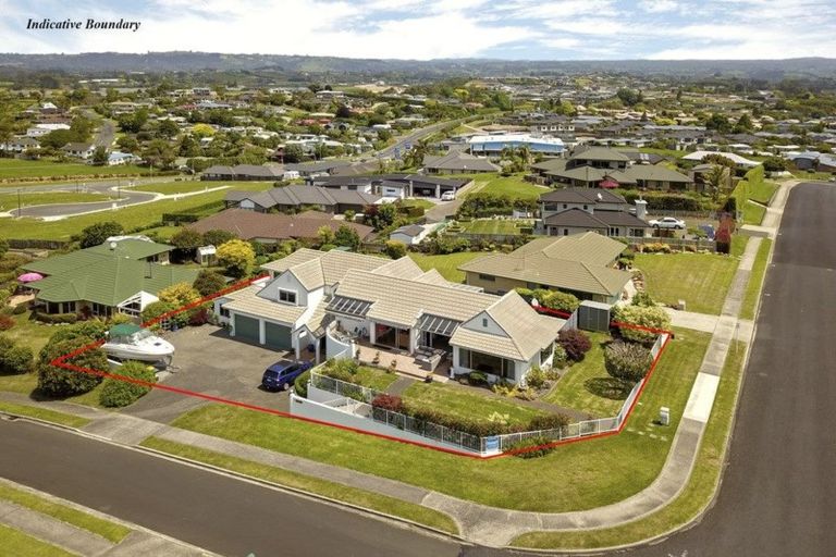 Photo of property in 61 Hamurana Road, Omokoroa, 3114
