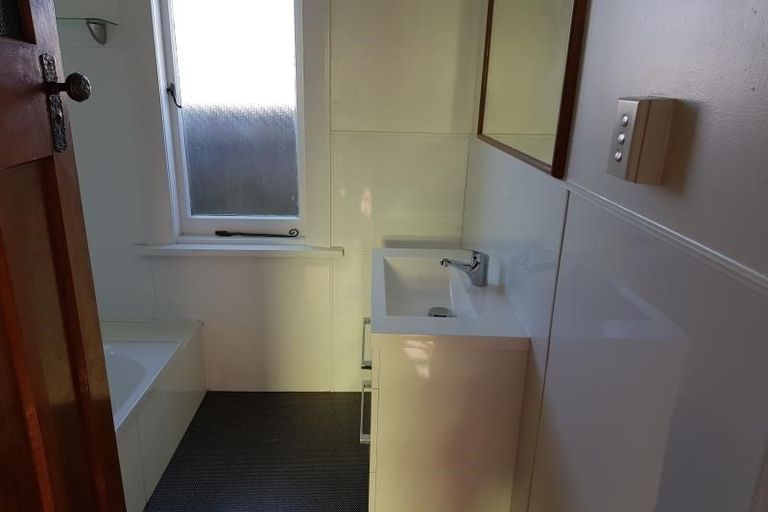 Photo of property in 1051 Colombo Street, St Albans, Christchurch, 8014