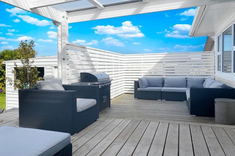 Photo of property in 67 Record Street, Fitzroy, New Plymouth, 4312