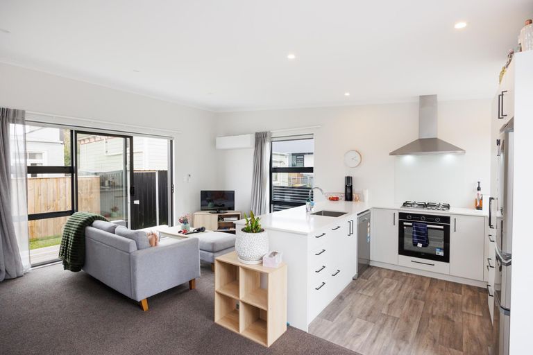 Photo of property in 40 Rongopai Street, Palmerston North, 4414