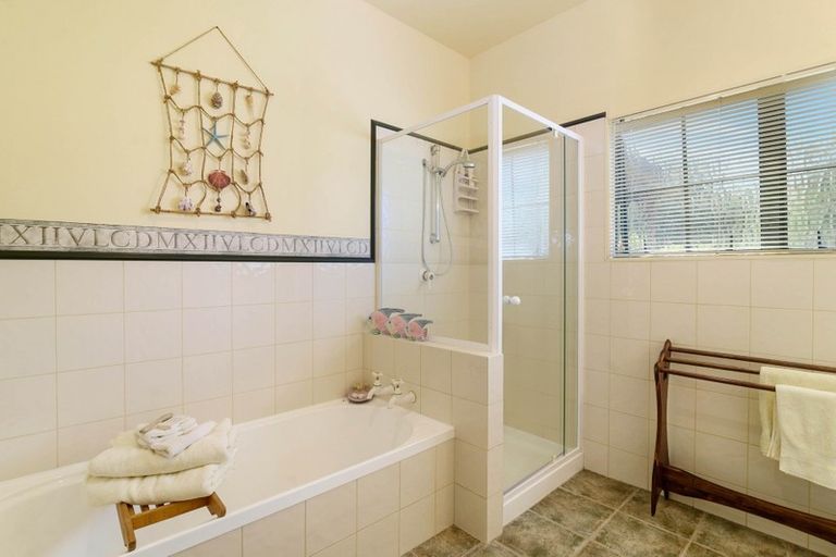 Photo of property in 19 Kahurangi Drive, Lynmore, Rotorua, 3010