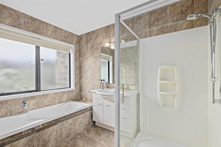 Photo of property in 5 Omana Avenue, Shelly Beach, Helensville, 0874