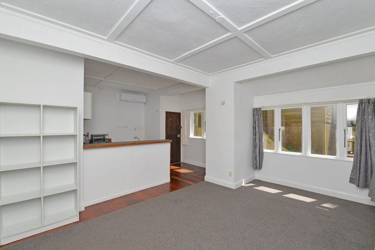 Photo of property in 19 Hadfield Terrace, Kelburn, Wellington, 6012