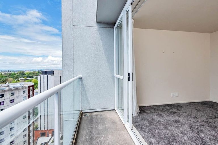 Photo of property in Cintra Apartments, 17h/3 Whitaker Place, Grafton, Auckland, 1010
