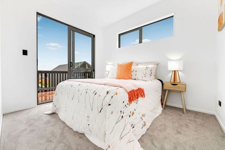 Photo of property in 15 Aituaa Road, Pukekohe, 2120