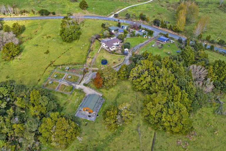 Photo of property in 125 Baldrock Road, Brynderwyn, Maungaturoto, 0587