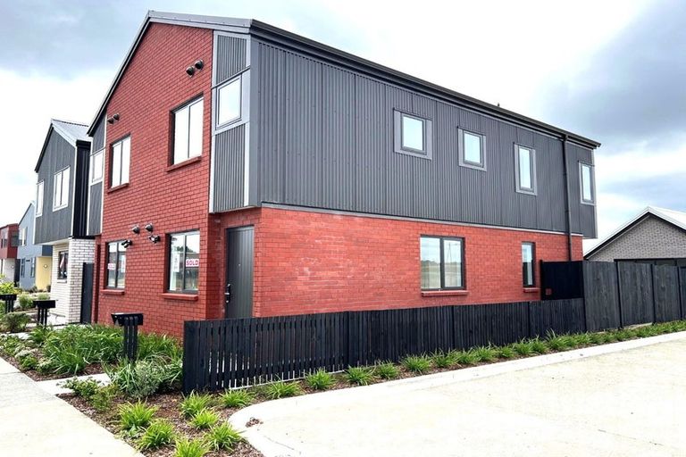 Photo of property in 3 Te Tihi Street, Wiri, Auckland, 2104