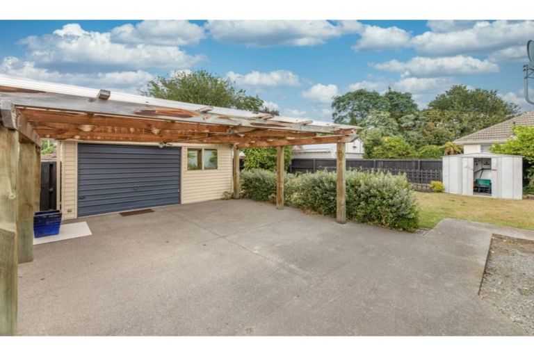 Photo of property in 8 Westcott Street, Dallington, Christchurch, 8061