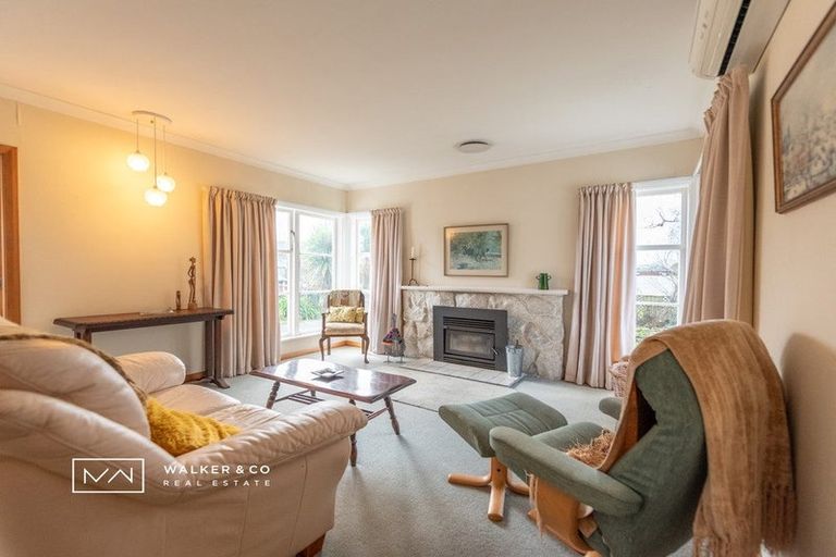 Photo of property in 8 York Avenue, Heretaunga, Upper Hutt, 5018