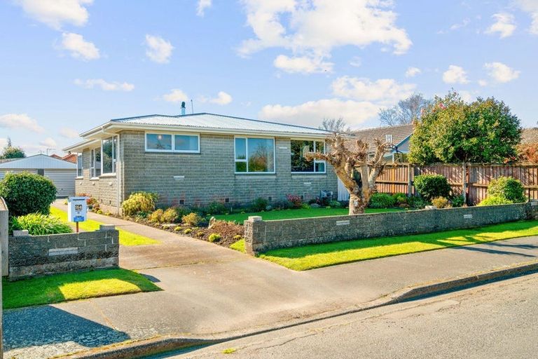 Photo of property in 24 Fern Drive, Halswell, Christchurch, 8025